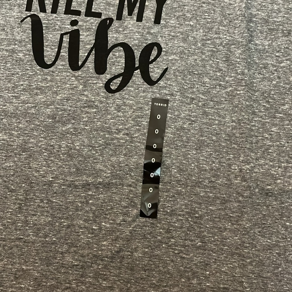 Torrid Gray Graphic Tee Witch Don't Kill My Vibe NWT - Picture 5 of 5